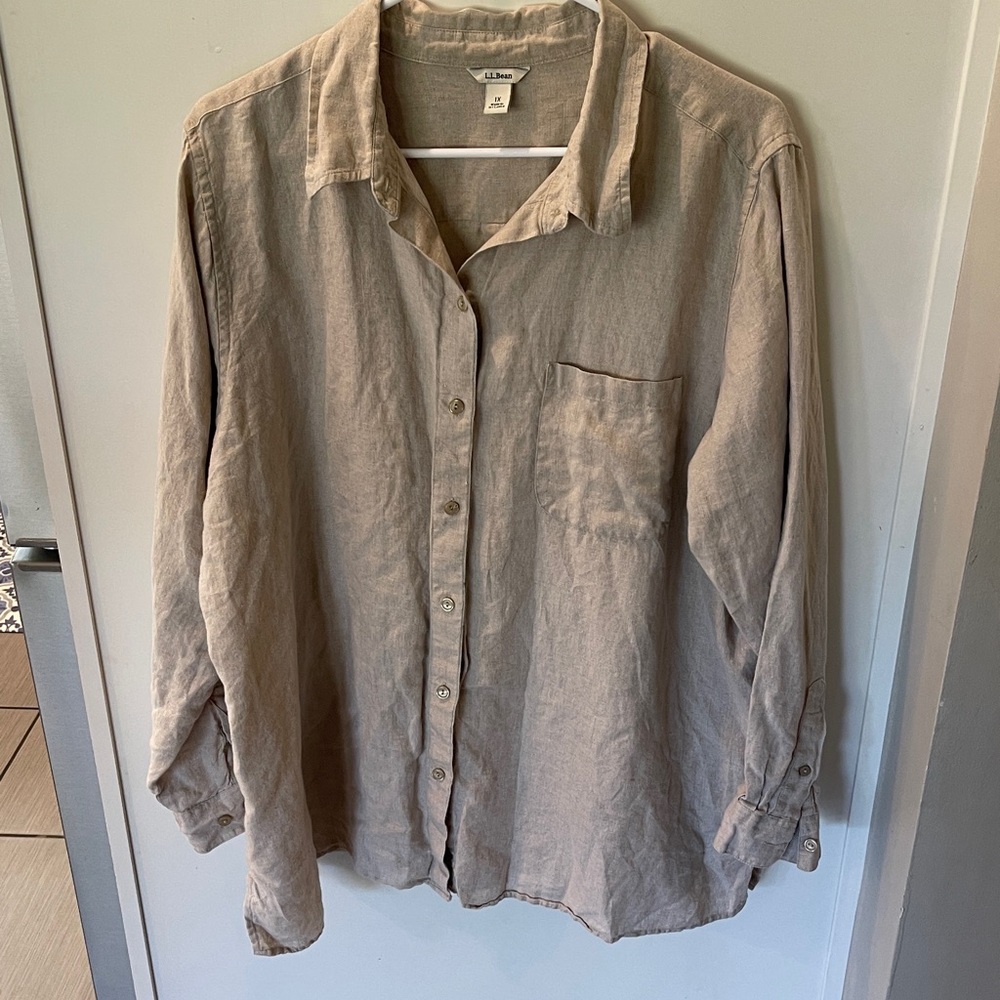 L.L. Bean Casual Beige Button Down Shirt - Picture 4 of 8